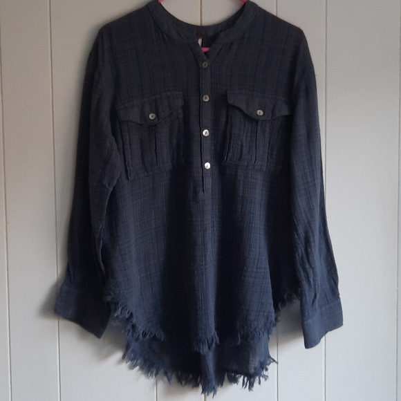 Free People Tops - Free People ladies M fray bottom tunic blouse